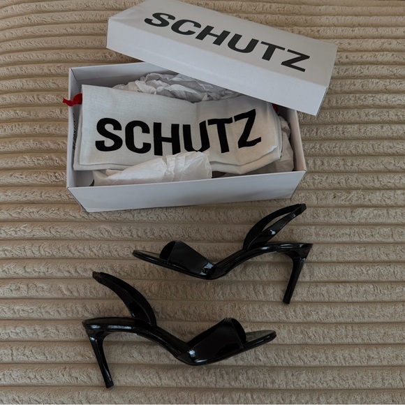SCHUTZ Black Patent Leather Heels - Picture 7 of 9